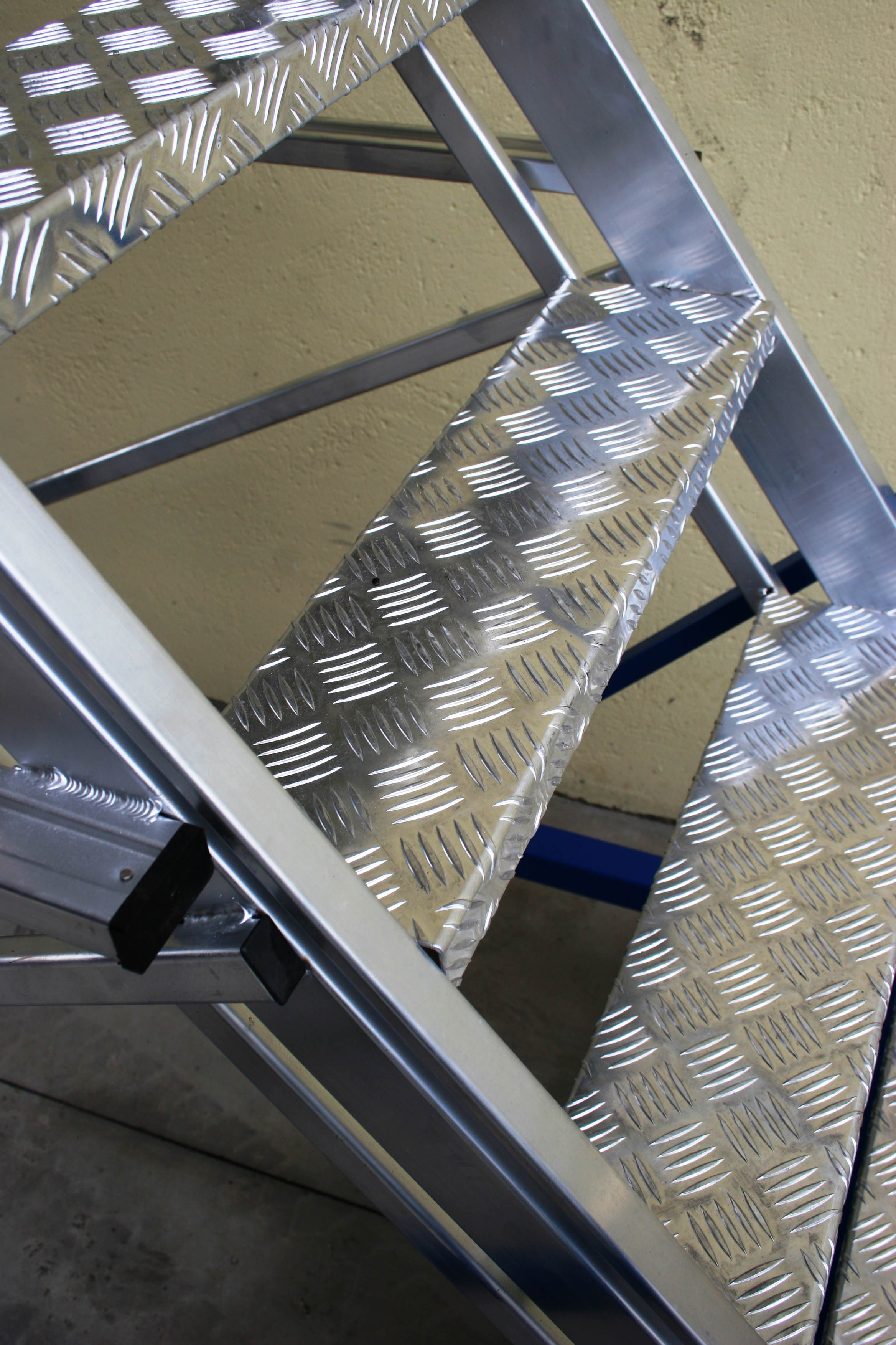 CASTELLANA TELESCOPICA